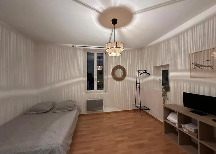 公寓 New Old 昂蒂布